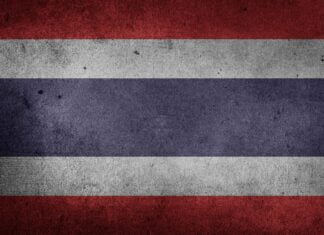 Tajlandia na festiwalu Songkran: święto wody.